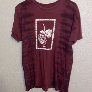 Obey women’s shirt